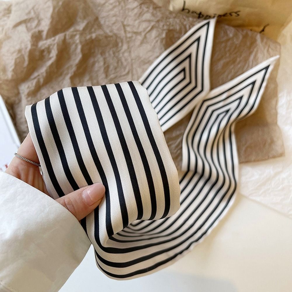 Eleganter gestreifter französi – Silk Tie Striped Bewertung und Preis