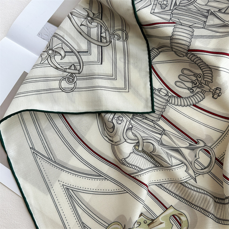 40% Seide 60% Wolle Schal 135x – Face Scarf Mask Bewertung und Preis
