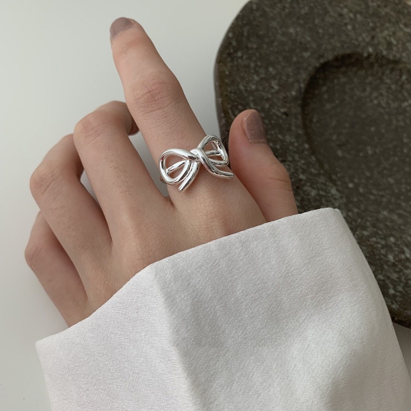 Schlichter Ring aus 925er-Ster – Tie Clip Silver Bewertung und Preis