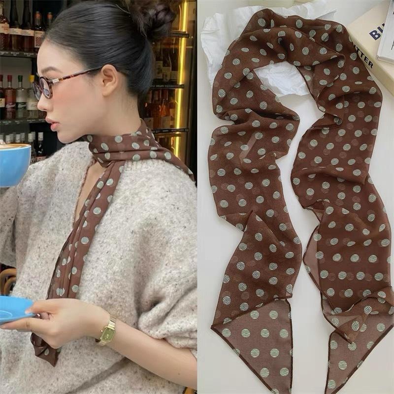 Seidenschal mit gepunktetem Bl – Face Scarf Mask Bewertung und Preis